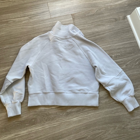 Varley Women’s Milano Half Zip Sweatshirt Sz S Light Blue EUC - Picture 15 of 15